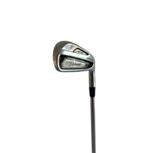 HIERRO 4 TITLEIST AP2 714 REGULAR